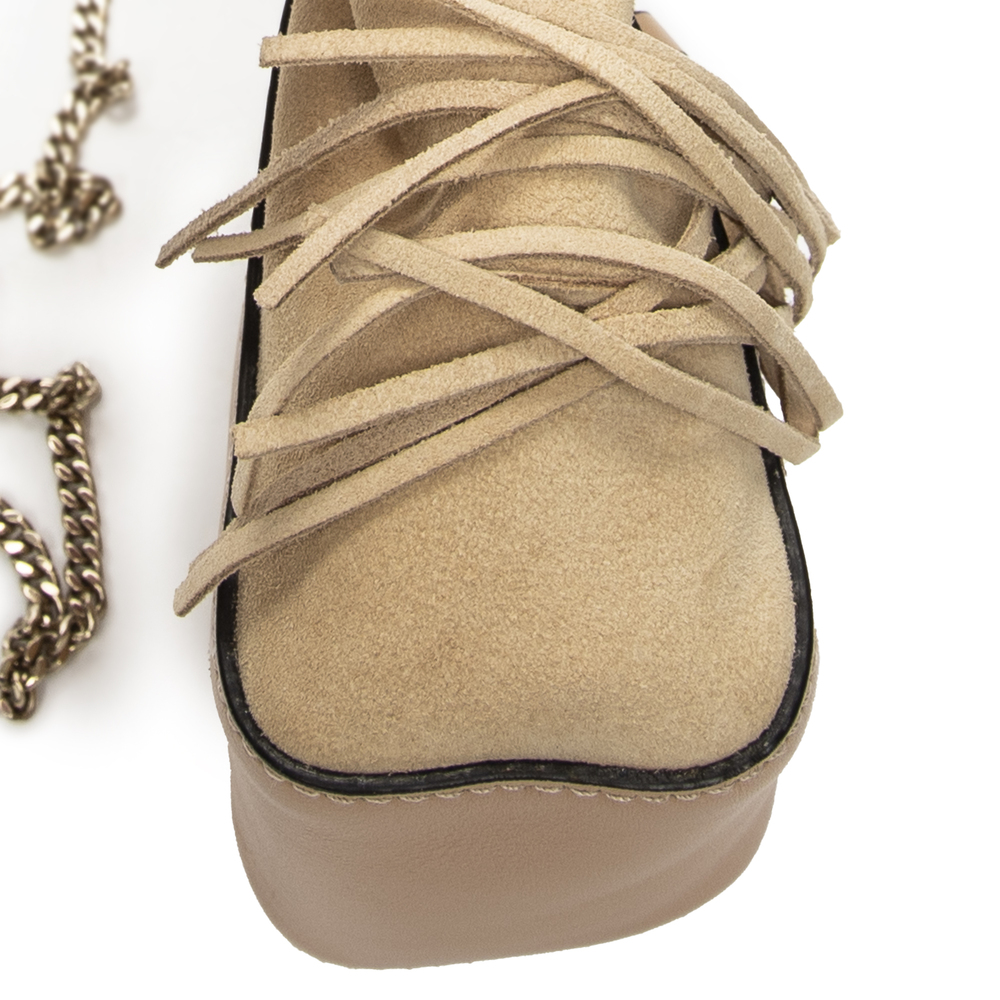 Chloé Mini Fringe Bucket - Picture 7 of 10